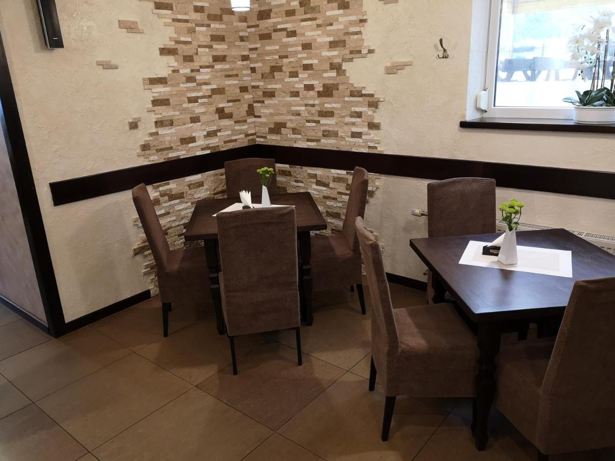 Skuodas Pas Neriju B&B 외부 사진