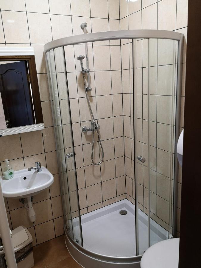 Skuodas Pas Neriju B&B 외부 사진