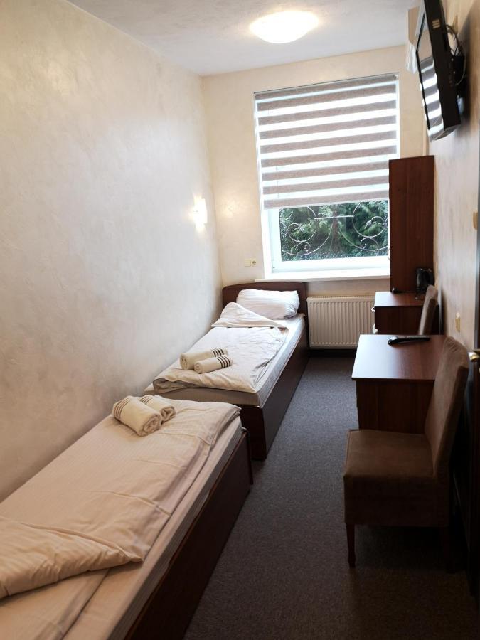 Skuodas Pas Neriju B&B 외부 사진