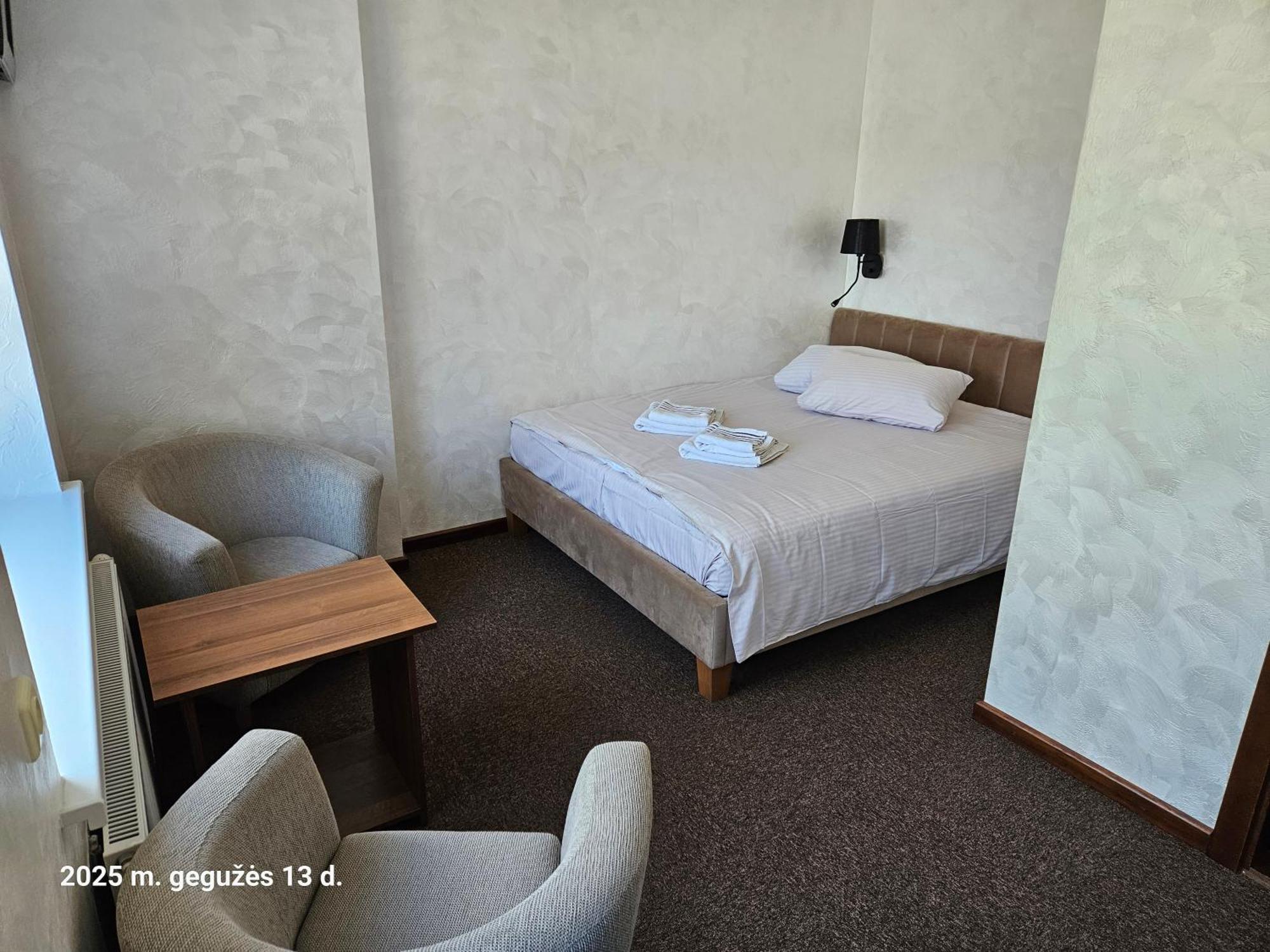 Skuodas Pas Neriju B&B 외부 사진